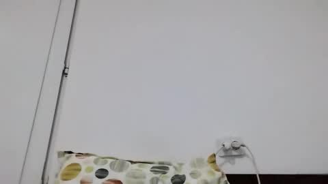 Snapshot of vera_elle chatting on October 12, 2025, 5:45 pm Vera online show from October 12, 2025, 5:45 pm