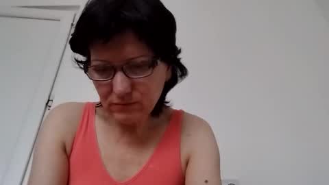 Snapshot of vera_elle chatting on February 17, 2026, 7:05 am Vera online show from February 17, 2026, 7:05 am