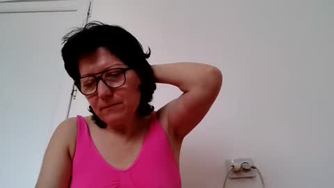 Snapshot of vera_elle chatting on February 26, 2026, 8:46 am Vera online show from February 26, 2026, 8:46 am
