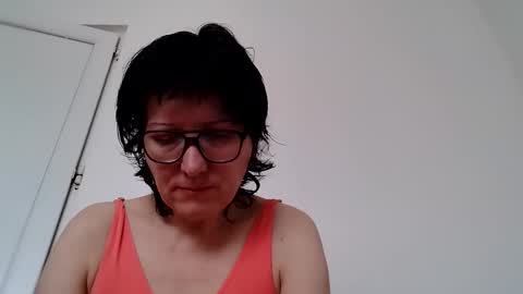 Snapshot of vera_elle chatting on March 1, 2026, 8:05 am Vera online show from March 1, 2026, 8:05 am