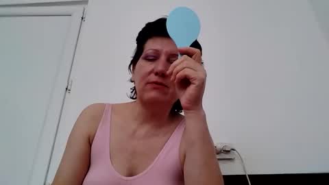 Snapshot of vera_elle chatting on May 15, 2026, 10:44 am Vera online show from May 15, 2026, 10:44 am