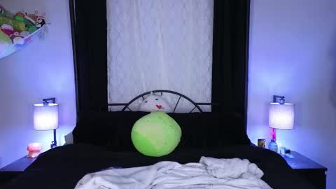 Vera Velvet online show from November 14, 2025, 1:48 am