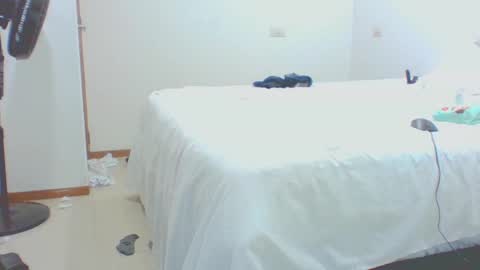 vergagolosa22 online show from November 21, 2025, 7:07 am