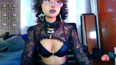 verhona_vlad online show from February 8, 2025, 1:11 pm