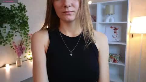 Olivia online show from September 21, 2025, 1:07 am