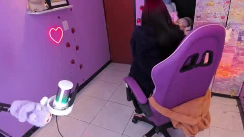 Snapshot of vero_osb chatting on October 13, 2025, 11:38 pm     online show from October 13, 2025, 11:38 pm