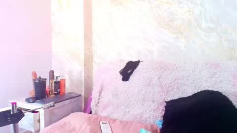 Snapshot of vero_temptation chatting on October 15, 2025, 3:17 am Vero online show from October 15, 2025, 3:17 am