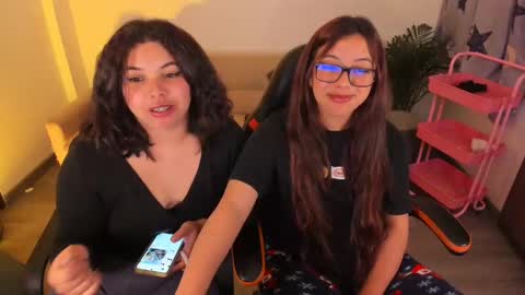 Verolake online show from November 24, 2025, 3:28 am