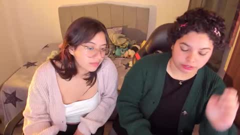Snapshot of verolake chatting on June 3, 2026, 6:49 am Verolake online show from June 3, 2026, 6:49 am