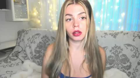 Lolitalolz online show from January 8, 2026, 4:42 pm