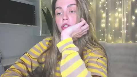 Lolitalolz online show from March 16, 2026, 9:19 pm