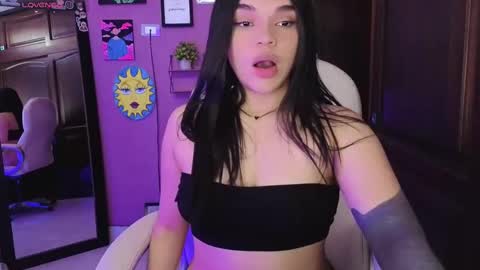 veronica_118 online show from September 15, 2025, 3:01 pm