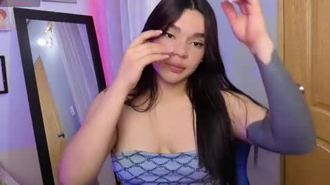 veronica_118 online show from June 19, 2026, 4:50 am