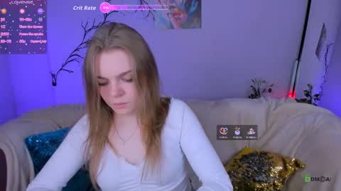 Snapshot of veronica_bubble chatting on October 9, 2025, 11:25 pm Ronni online show from October 9, 2025, 11:25 pm