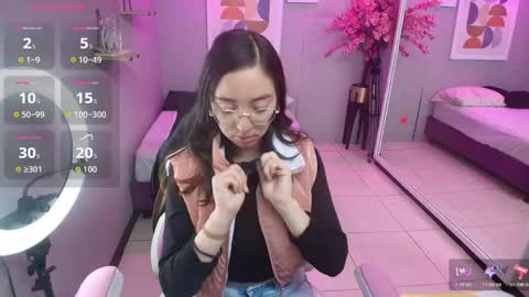 veronica online show from April 24, 2026, 7:49 pm