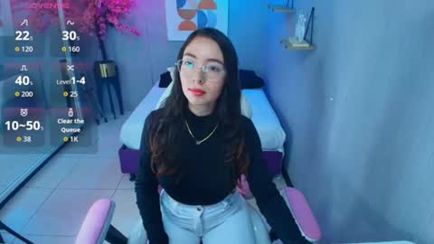 veronica online show from June 16, 2026, 7:38 pm