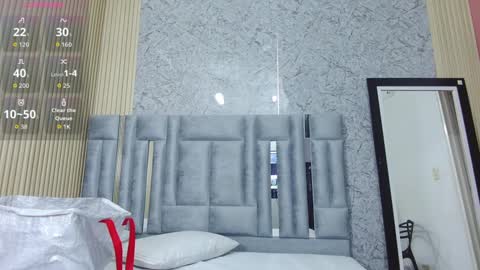 Veronica online show from September 12, 2025, 12:49 pm