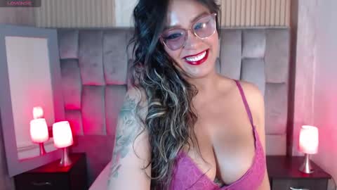 Vero online show from February 21, 2025, 8:05 pm