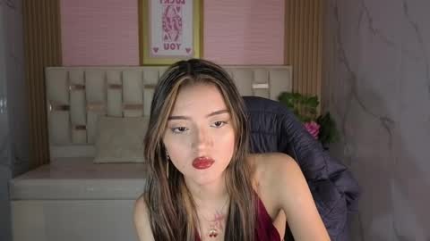 Snapshot of veronicaa_s chatting on May 4, 2026, 8:16 pm veronicaa_s online show from May 4, 2026, 8:16 pm