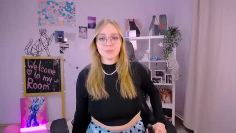 VERONICA online show from February 19, 2025, 3:27 pm