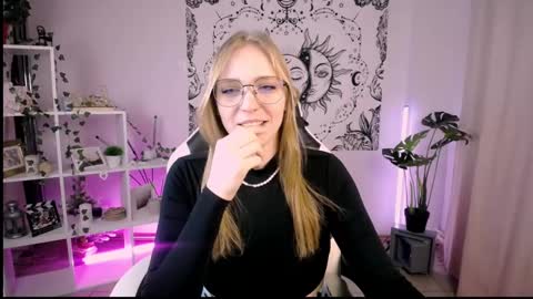 VERONICA online show from February 28, 2025, 12:21 am