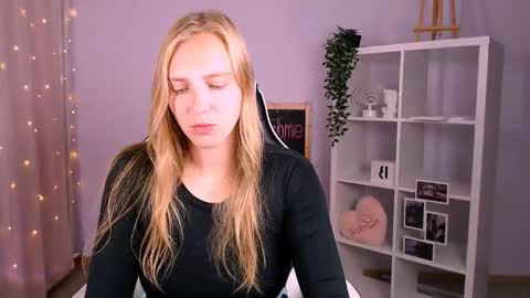 VERONICA online show from September 9, 2025, 3:39 am