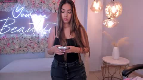 Vero  online show from March 21, 2026, 10:42 am