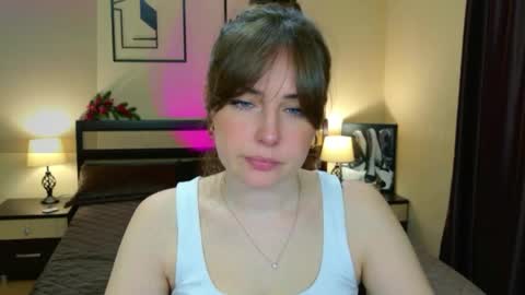 Veronica online show from April 28, 2026, 5:12 am