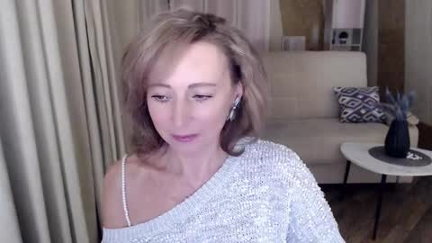 Helen online show from January 16, 2025, 4:49 am