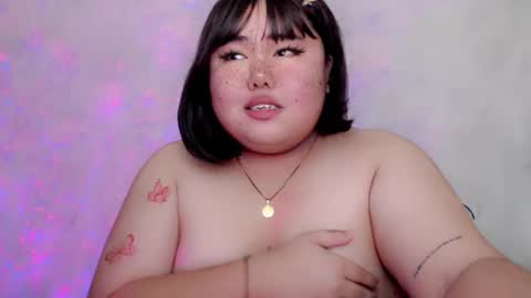 Snapshot of veronicakisses chatting on October 19, 2025, 5:13 pm MS. VERONICA 22 I love Aza 3 online show from October 19, 2025, 5:13 pm