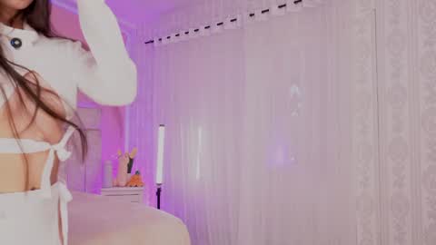 Vero  online show from February 28, 2026, 9:27 pm