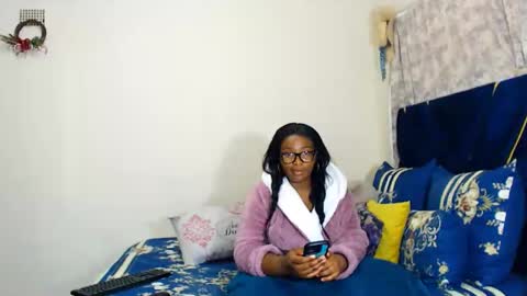 veronicarod1 online show from May 14, 2026, 12:06 am