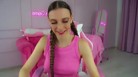 Snapshot of veronicavance chatting on September 19, 2025, 6:08 pm Veronica online show from September 19, 2025, 6:08 pm