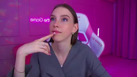 Veronica online show from July 29, 2026, 6:28 pm