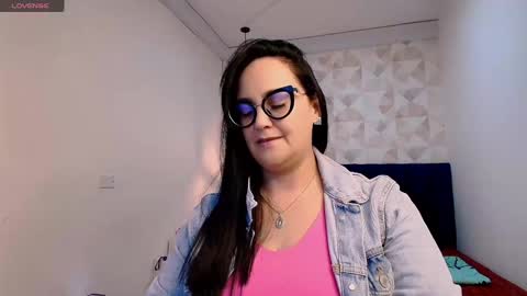 veroniicabbw online show from December 8, 2024, 12:08 pm