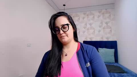 veroniicabbw online show from December 28, 2024, 3:26 pm