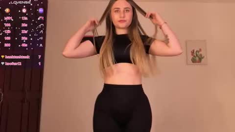 Vero online show from October 5, 2025, 8:23 am