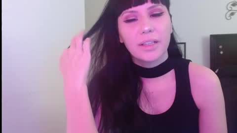 Snapshot of veronika_blak chatting on October 2, 2025, 2:18 am Miss Veronika Blak online show from October 2, 2025, 2:18 am