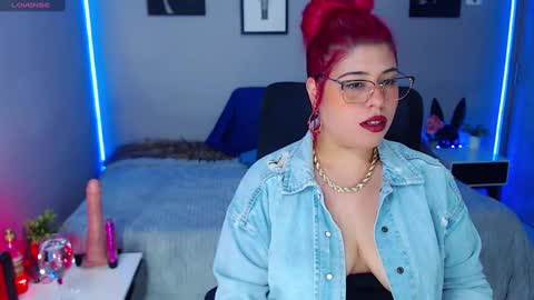 Miss Veronika online show from December 2, 2024, 10:34 pm