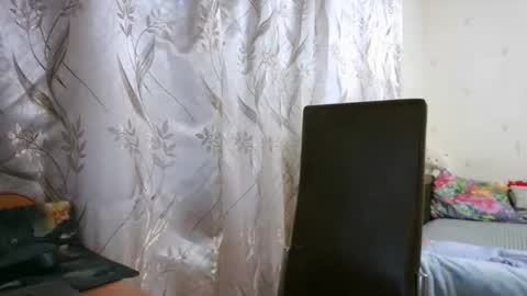 Snapshot of veronika_xi chatting on September 23, 2025, 7:22 am veronika_xi online show from September 23, 2025, 7:22 am