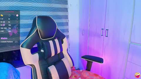 Snapshot of veronikali chatting on September 19, 2025, 1:56 pm Veronikali online show from September 19, 2025, 1:56 pm