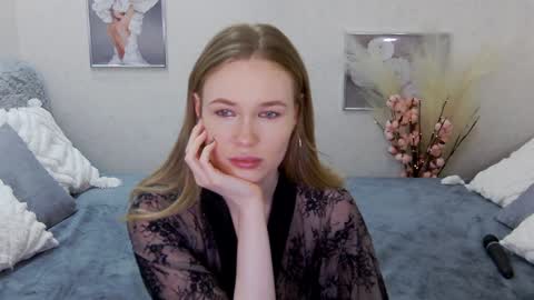 Veronika online show from February 3, 2025, 11:36 pm