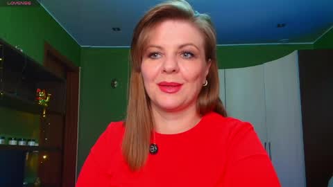 VeronikawGold online show from May 28, 2026, 3:26 am
