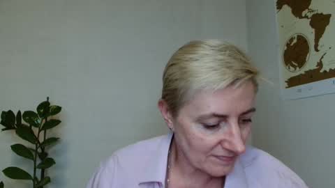 Snapshot of verony_ chatting on March 6, 2025, 5:11 pm verony_ online show from March 6, 2025, 5:11 pm