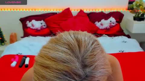 VerraSweet4u online show from December 23, 2024, 9:27 am