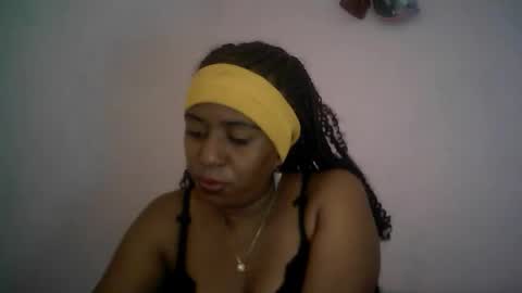 Snapshot of verronique1511 chatting on September 28, 2025, 5:46 am verronique1511 online show from September 28, 2025, 5:46 am