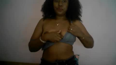 Snapshot of verronique1511 chatting on October 1, 2025, 3:07 pm verronique1511 online show from October 1, 2025, 3:07 pm