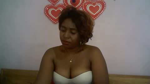 Snapshot of verronique1511 chatting on October 13, 2025, 8:03 am verronique1511 online show from October 13, 2025, 8:03 am