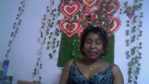 Snapshot of verronique1511 chatting on October 28, 2025, 4:09 pm verronique1511 online show from October 28, 2025, 4:09 pm