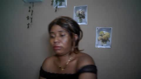 verronique1511 online show from April 29, 2026, 5:52 pm